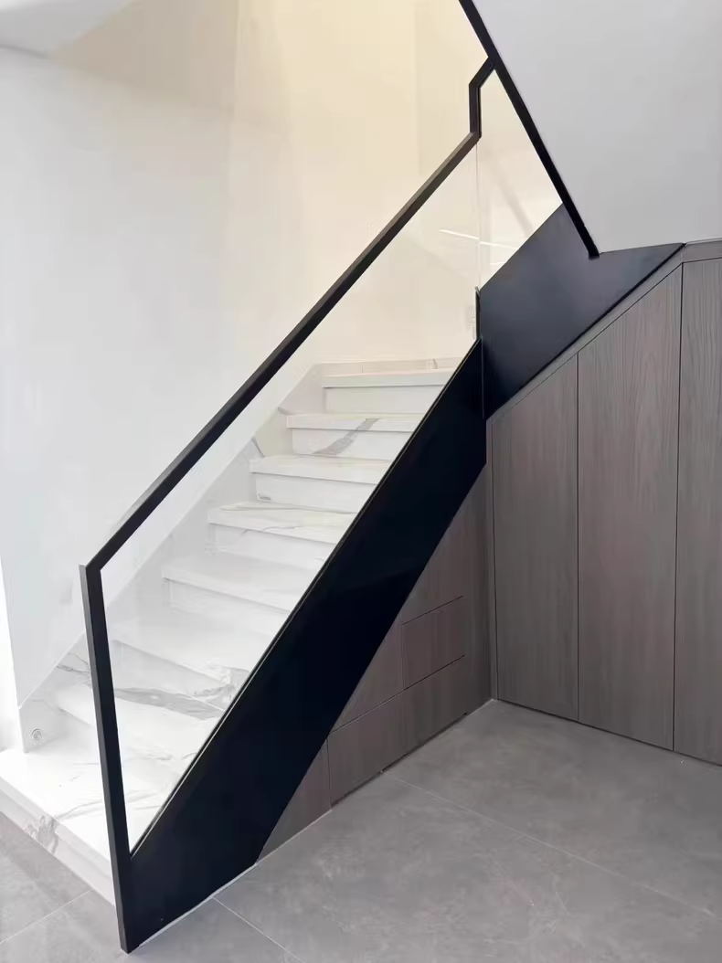 不銹鋼護(hù)欄